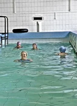 спільне плавання у санаторіх з басейном